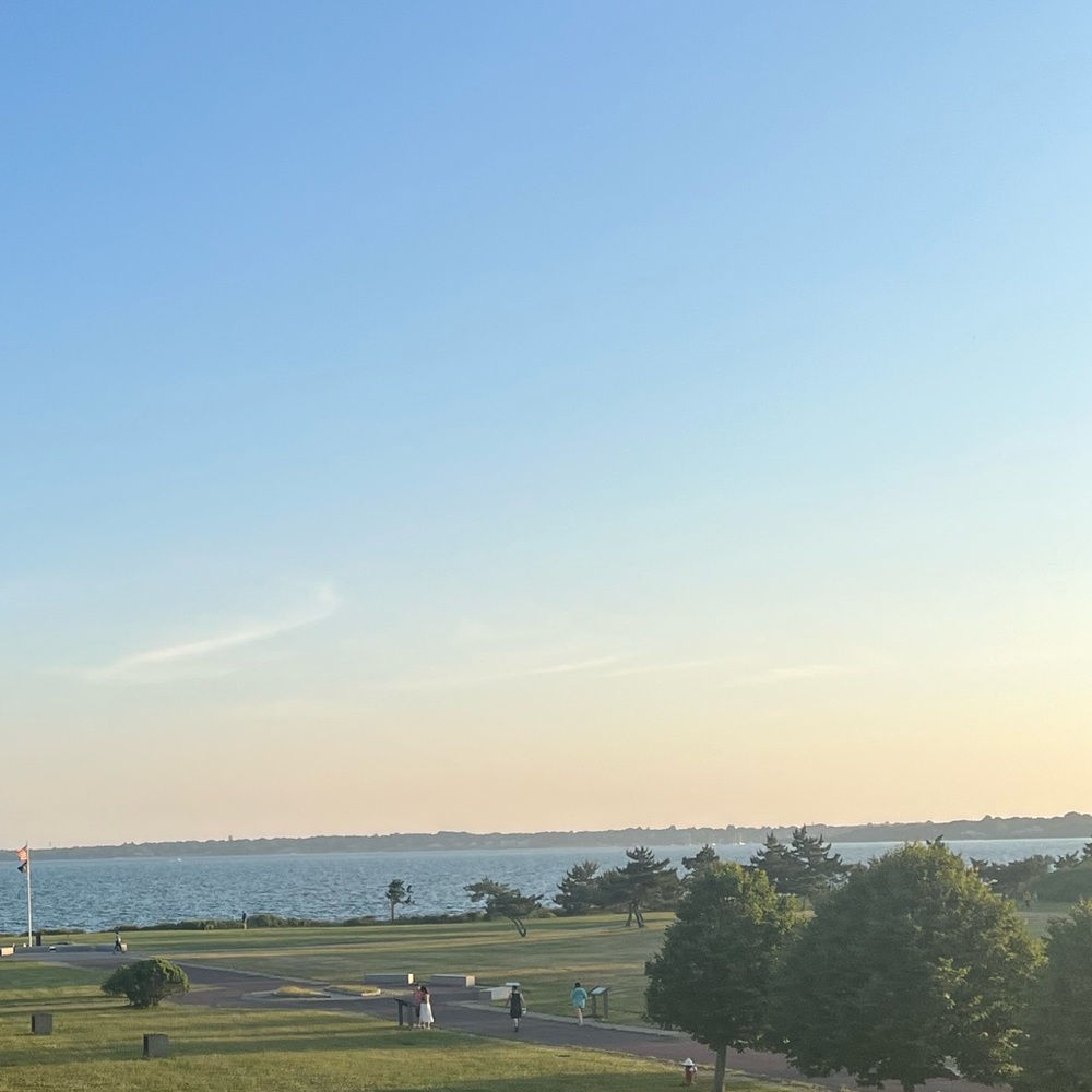 Meet your Posher, Jess. Loves free people, nautica, and roller rabbit